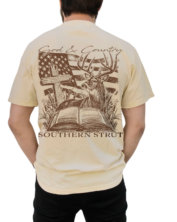 Red, White & Buck God & Country tee – Southern Strut